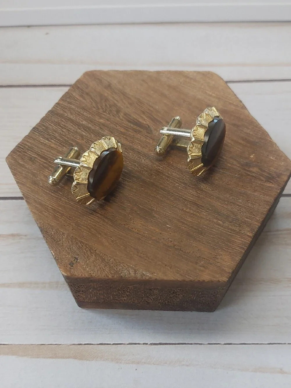 Gold-Tone Tigers Eye Cufflinks - Classic Men's Jewelry